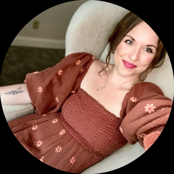 Meet your Posher, Morgan - Picture 1 of 1